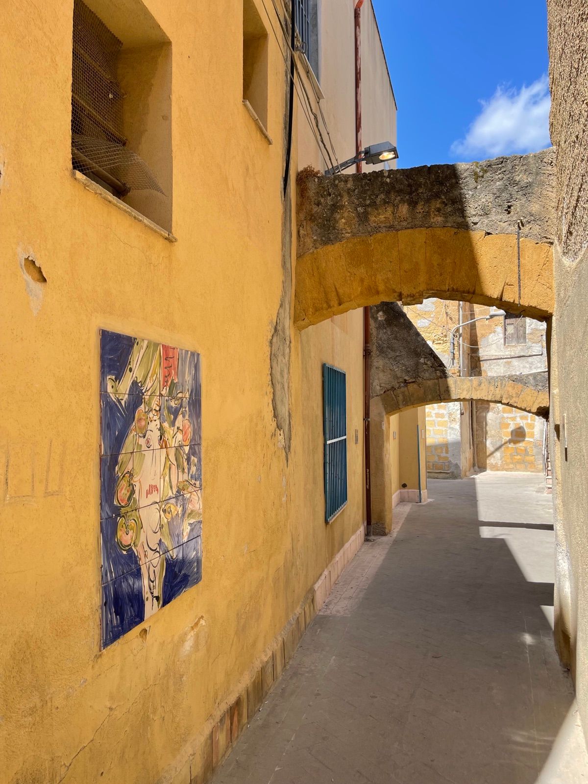 Vicoli stretti nella Casbah di Mazara del Vallo